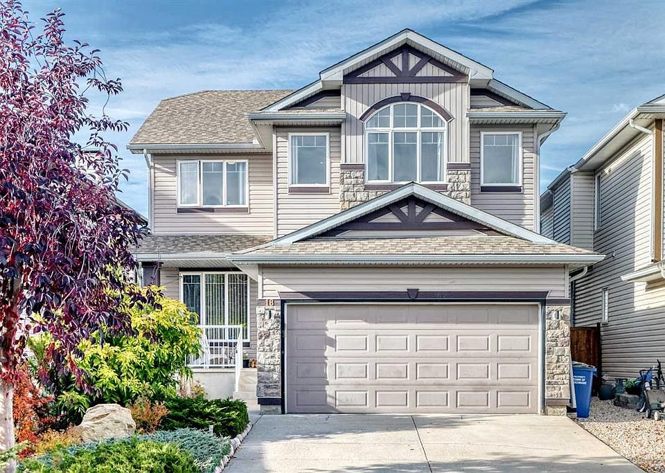 1st image of 18 SE West Pointe Way