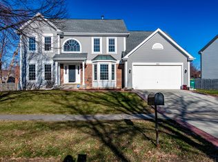 262 Banbury Ln, Grayslake, IL 60030