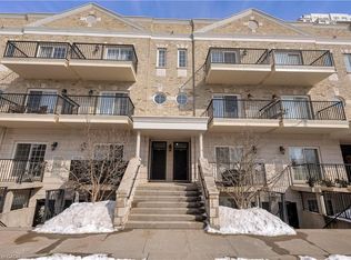 133 Park St #304, Waterloo, ON N2L 0B2