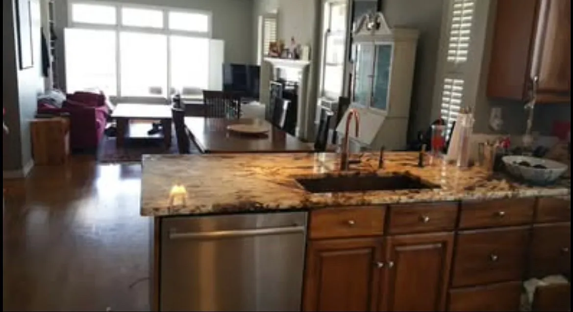 2 bed, 1200 sqft, $2,750 — Photo 4