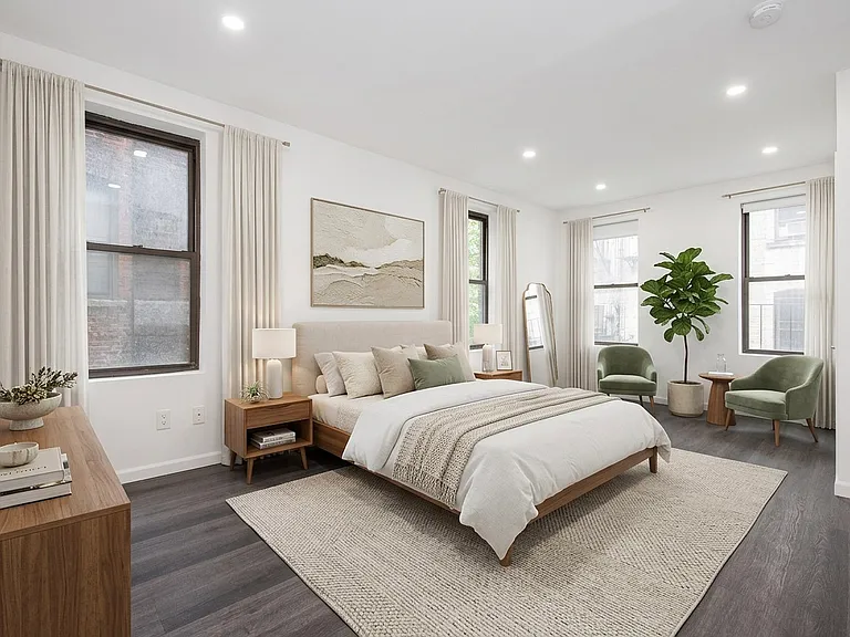 137 Sullivan St #4 — Photo 2