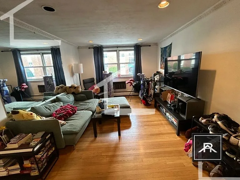 13 Commonwealth Ct #6 — Photo 6