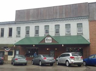 367 1/2 Main St, Lansing, IA 52151