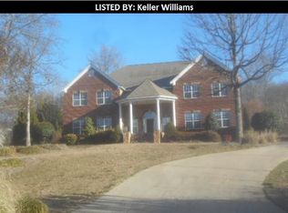 184 Shady Valley Dr, Carrollton, GA 30116