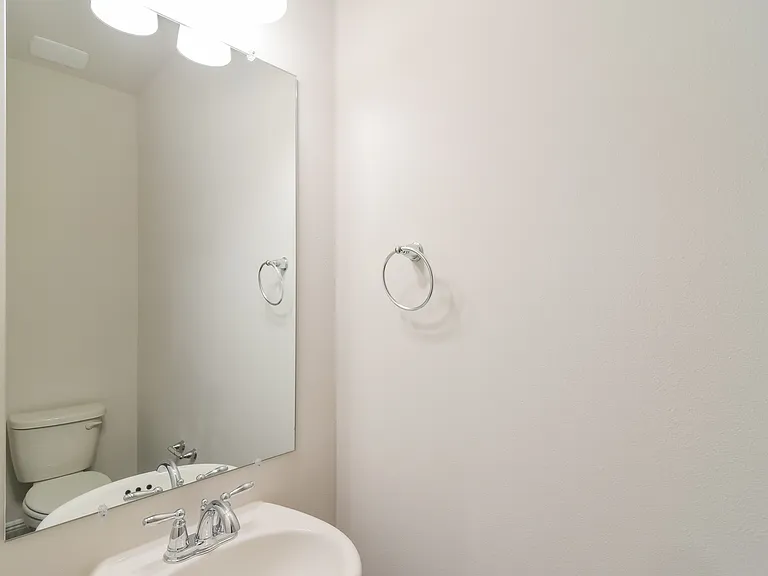 424 Eagle Lake Way — Photo 13