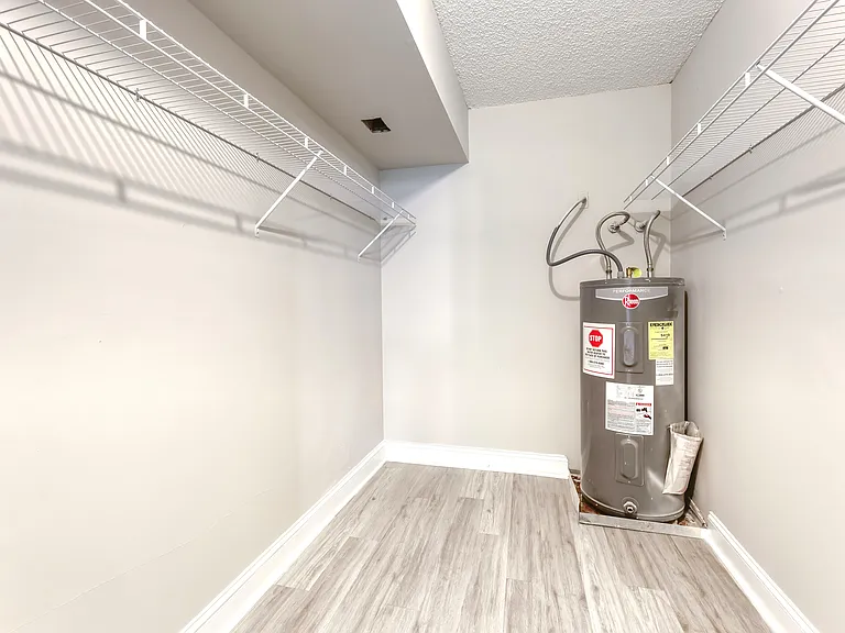 Delray Place Apartments — Photo 20