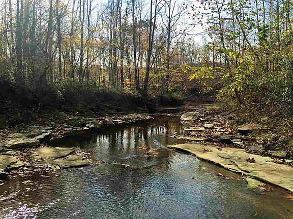 3rd image of 727 N County Road 975 W