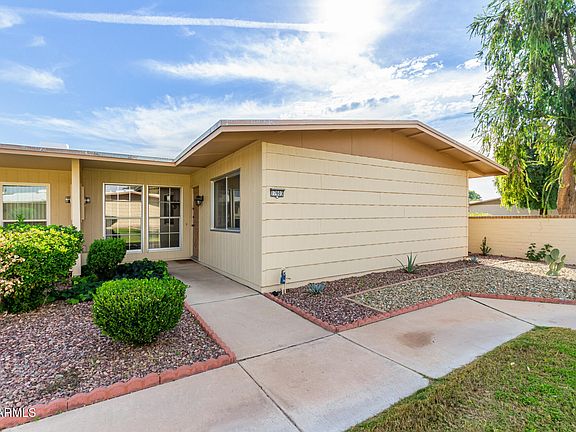 3rd image of 17603 N 99TH Drive
