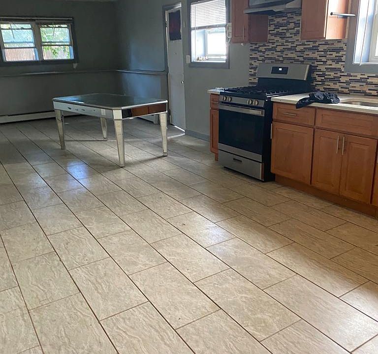 1st image of 6941 De Costa Ave #1