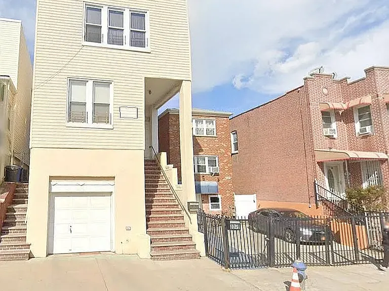 2047 Watson Ave #2 — Photo 9