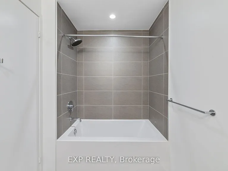898 Portage Pkwy #3101 — Photo 20