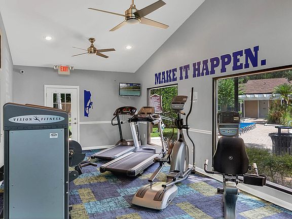 4th image of 4949 Marbrisa Dr APT 812