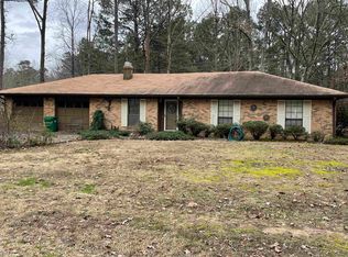 2206 Taylor Rd, White Hall, AR 71602