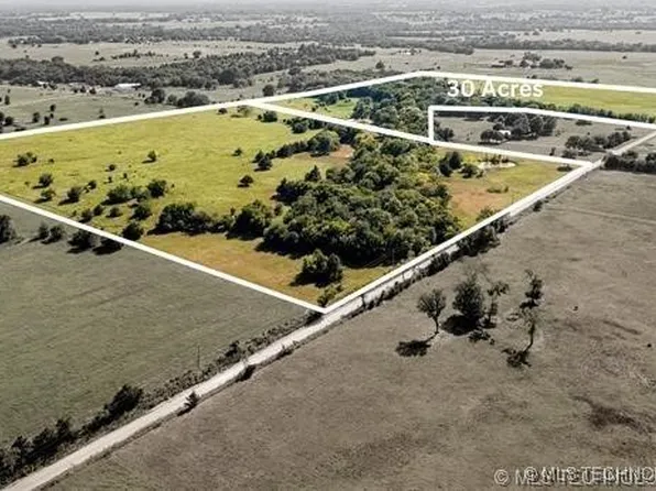 1978 E Davis Rd, Durant, OK 74701