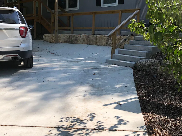 159 Deer Ln — Photo 2