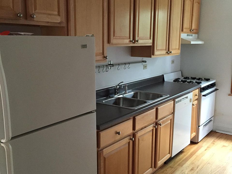 1st image of 4919 N Hermitage Ave #1W