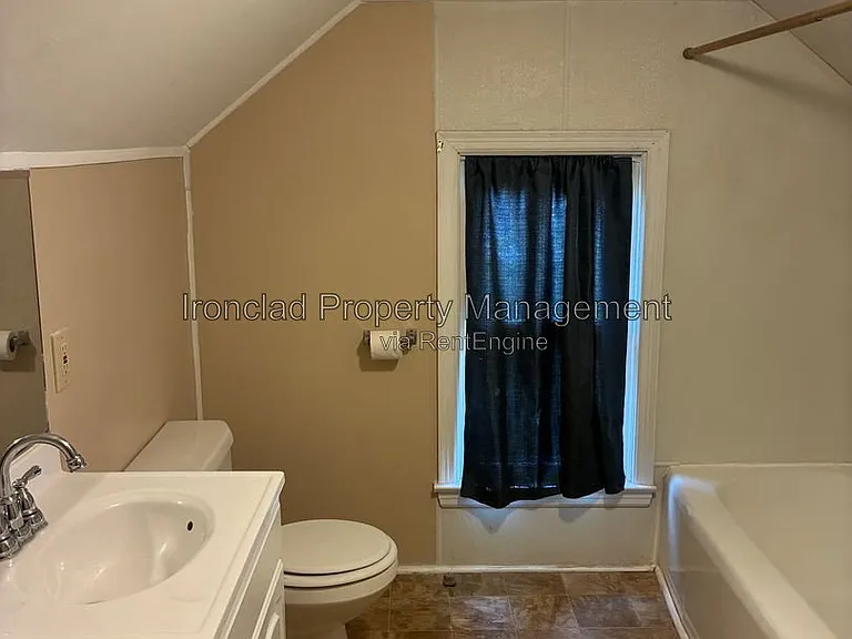 192 Liberty St #3 — Photo 7
