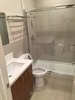 3 bed, 1.5 bath, $7,500 — Photo 3