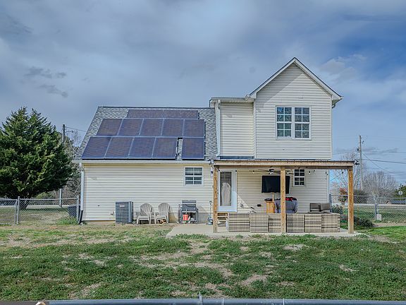 3rd image of 397 Stringer Rd