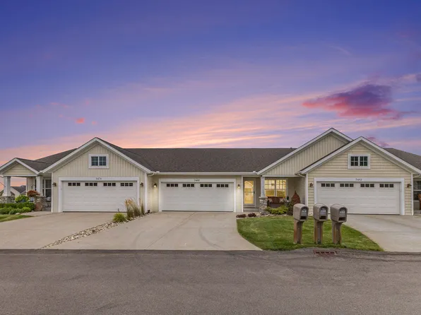 3480 S Riverwalk Dr, Hamilton, MI 49419