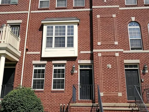 1429 Raliegh Pl #1, Troy, MI 48084