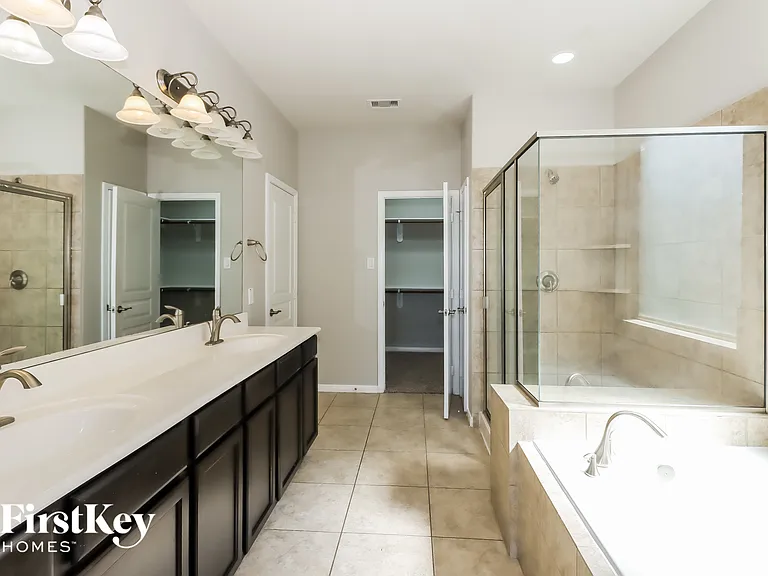 4914 Ginger Bluff Trl — Photo 13