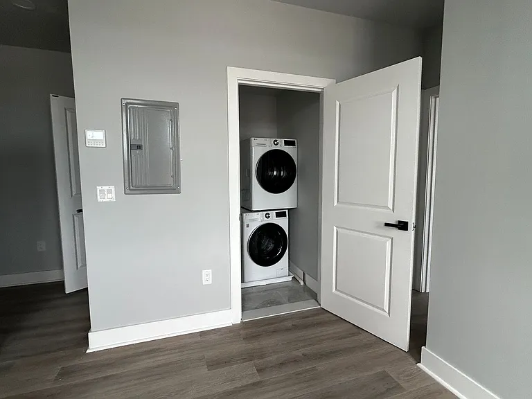 1116 S 12TH ST — Photo 10
