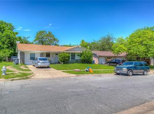3807 Pacesetter Dr, Dallas, TX 75241