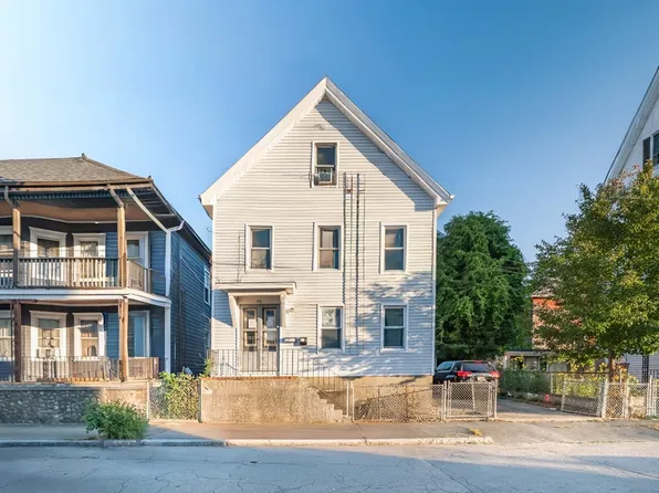 42 Division St, New Bedford, MA 02744