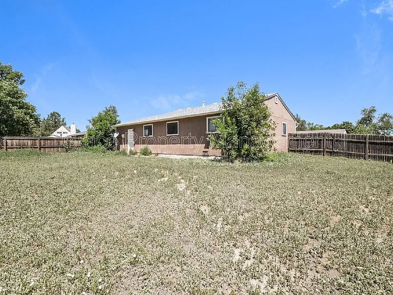2874 E 118th Ct — Photo 35