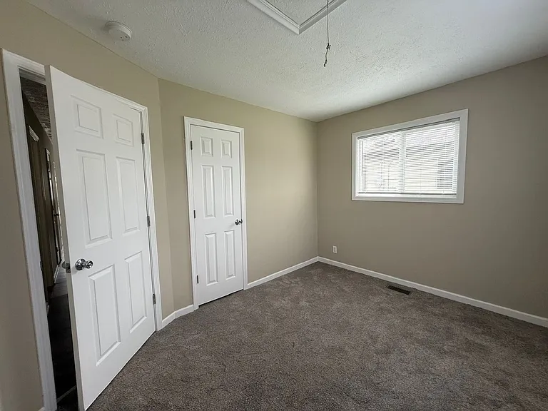 3706 Hoyt Ave — Photo 13