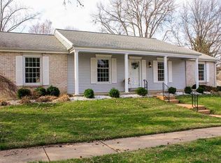 15645 Dresden Lake Ct, Chesterfield, MO