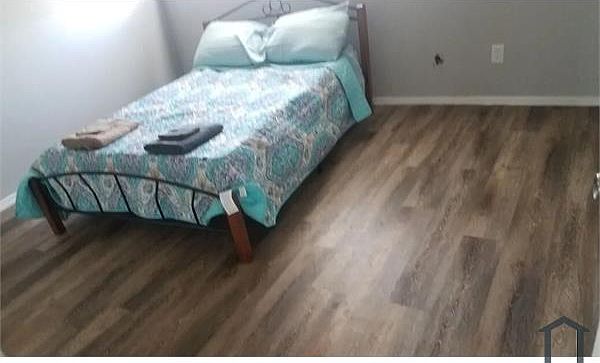 1st image of 2409 Doreen St