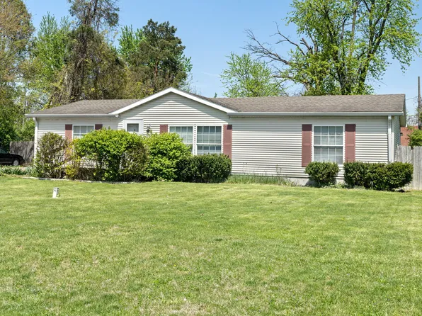 9690 Schrier Dr, Avon, IN 46123