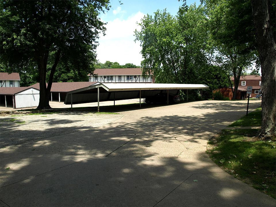 2nd image of 2809 Kipling Ave NW #5