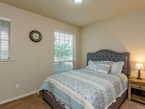 4th image of 13622 Cheslyn Ct