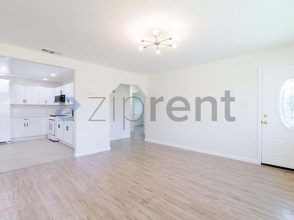 1st image of 5637 44th St