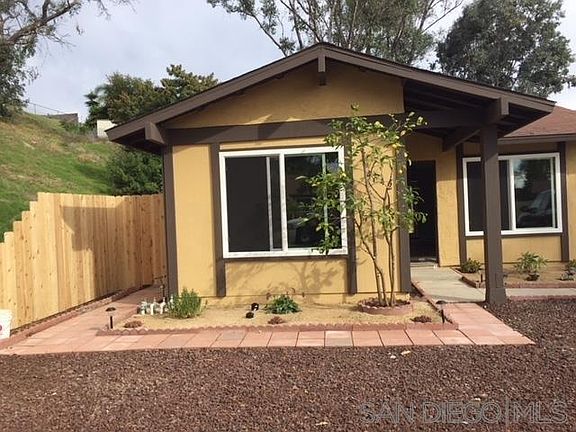 2nd image of 4742 Canterbury Ct