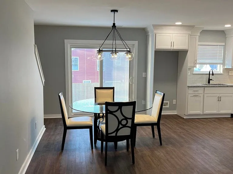 1613 Grove Ave — Photo 6