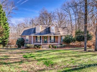 4181 Soaring Ct, Sherrills Ford, NC 28673