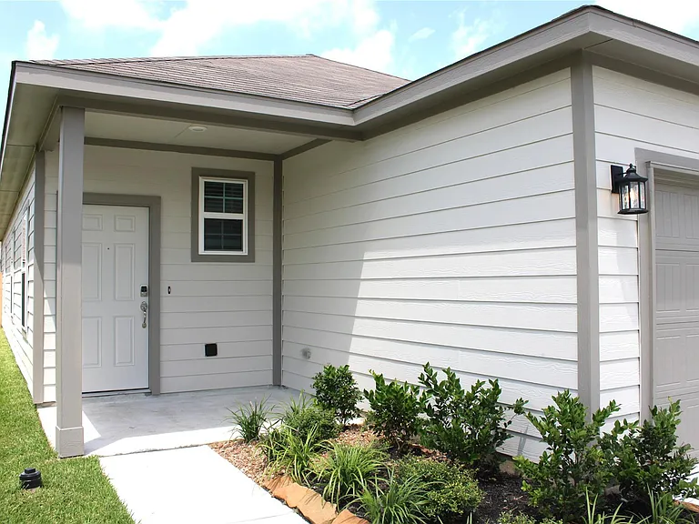 4018 Windy Whisper Dr — Photo 4