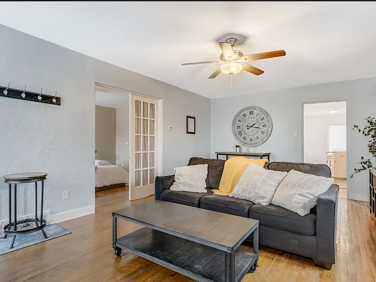2533 E Buena Ventura St #1 — Photo 7