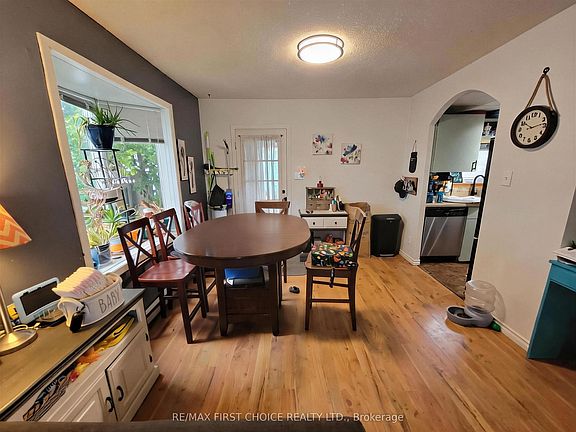 5th image of 1032 3rd St E