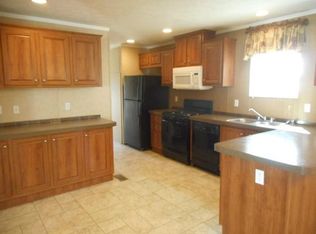 2 E Meadow Dr, Batavia, OH 45103