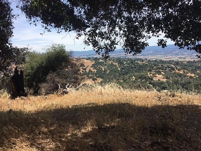2nd image of Finley Ridge Rd