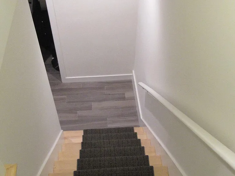 6 Foster St #1 — Photo 11
