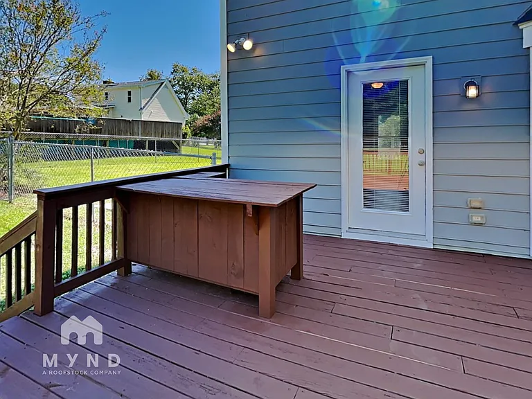 9205 Meadow Sweet Ct — Photo 23