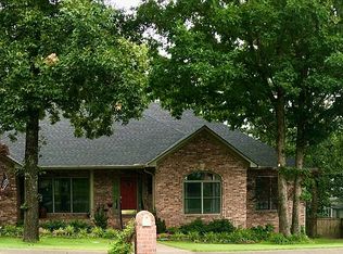 14700 Chambery Dr, Little Rock, AR 72211