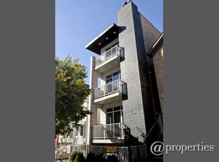 1432 W Chestnut St #2, Chicago, IL 60642
