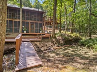 136 Honeysuckle Way, Blue Ridge, GA 30513